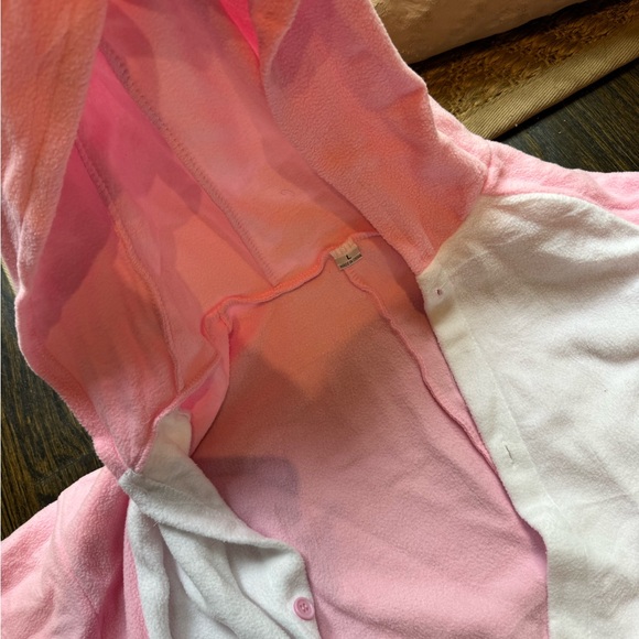 Box of Costumes - Picture 11 of 14